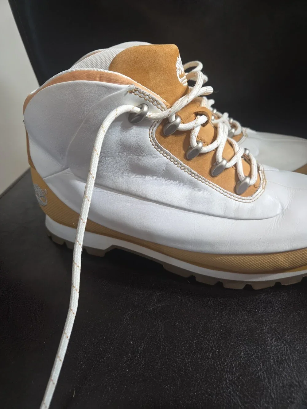 Timberland Hiking Boots White Tan Leather Size 7.5 - Used